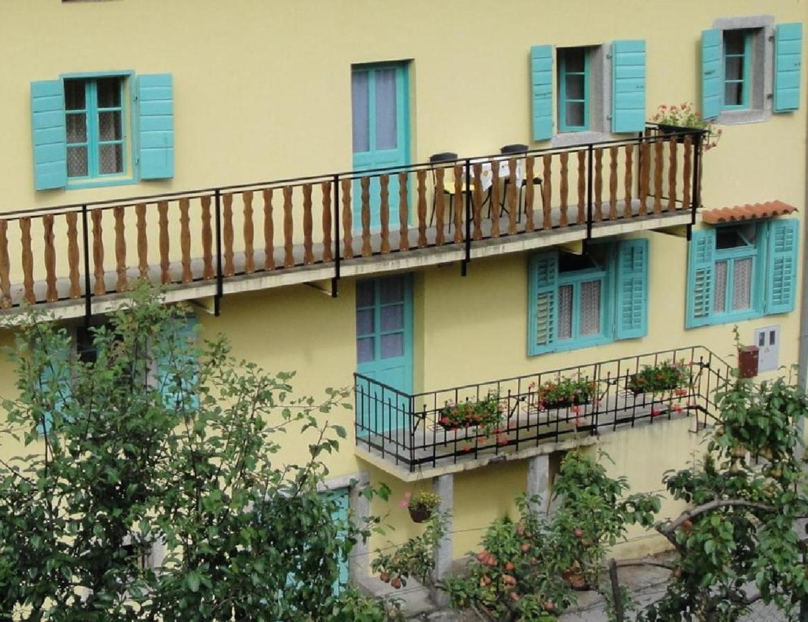 Authentic Traditional Soca Valley Home Kanal Luaran gambar